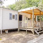 Les Pins De Sel Camping *