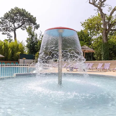 Les Côtes De Saintonge Camping