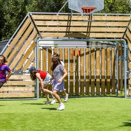 Camping Les Pins De Sel