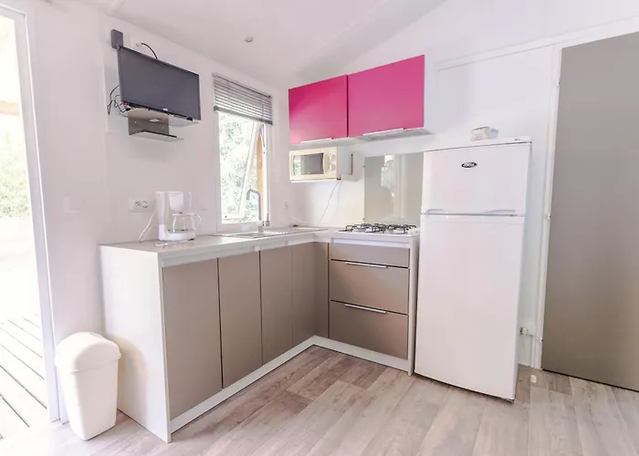 Camping Les Pins De Sel Saint-Augustin (Charente-Maritime)